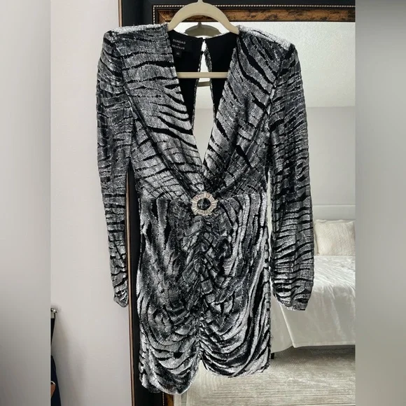 DUNDAS X REVOLVE Stardust Mini Dress in Silver Tiger - Picture 5 of 7